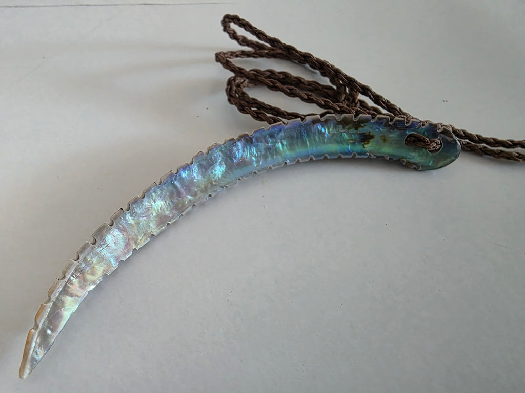 Anga Pāua - Tāonga